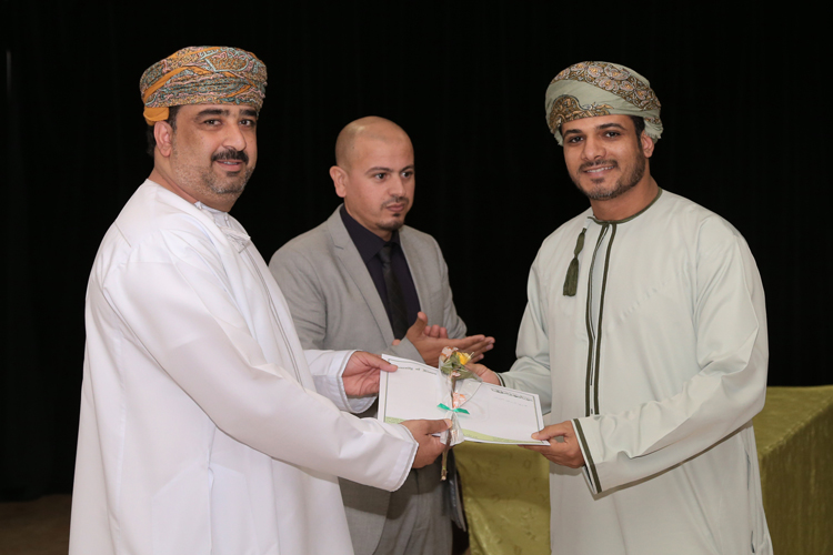 جانب من التكريم